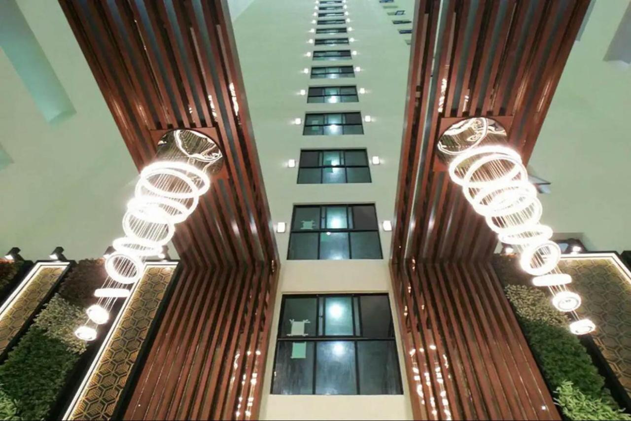 Dusit Grand Condo View Джомтьен Экстерьер фото